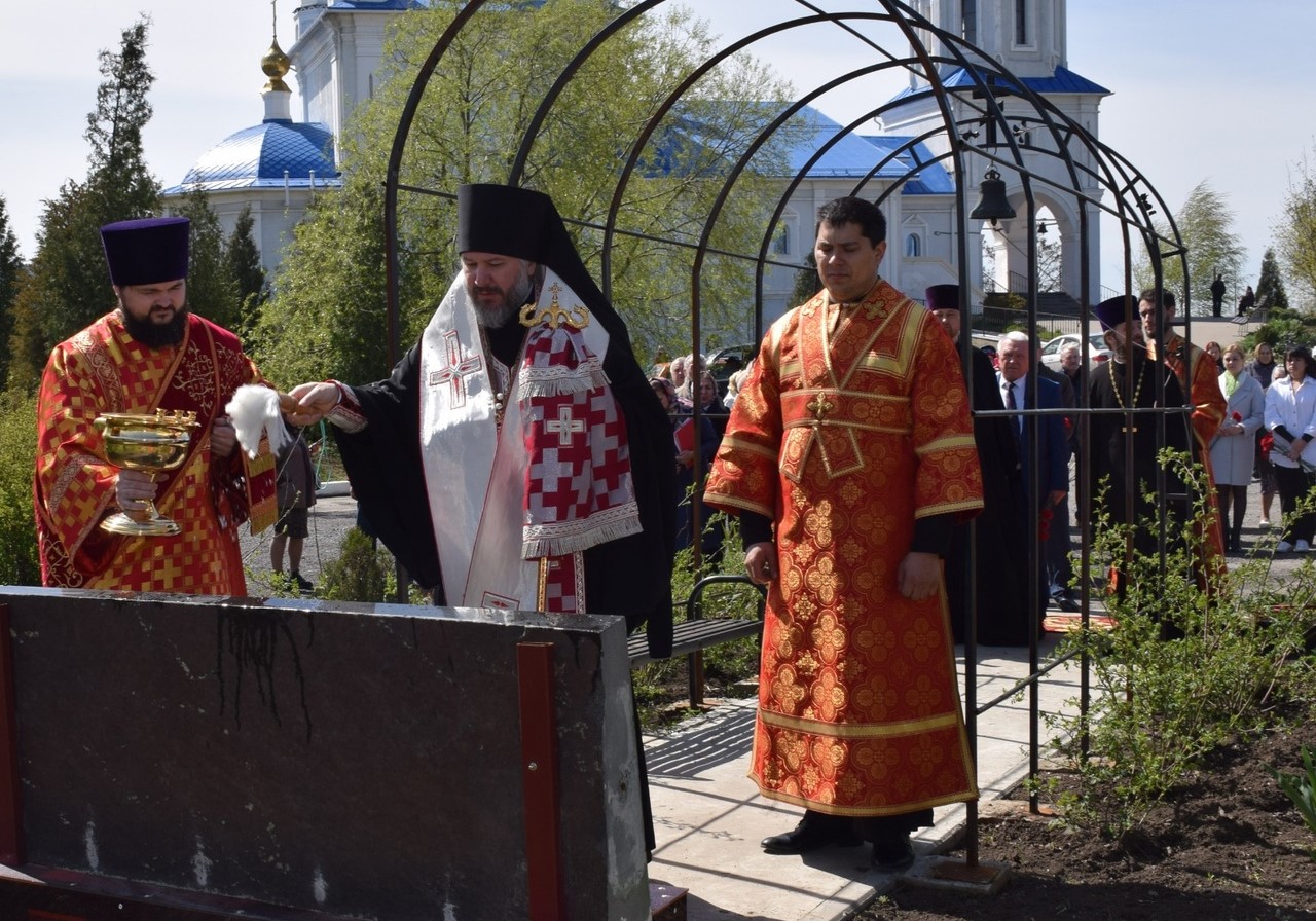 Храм Донской иконы Божией матери Новошахтинск